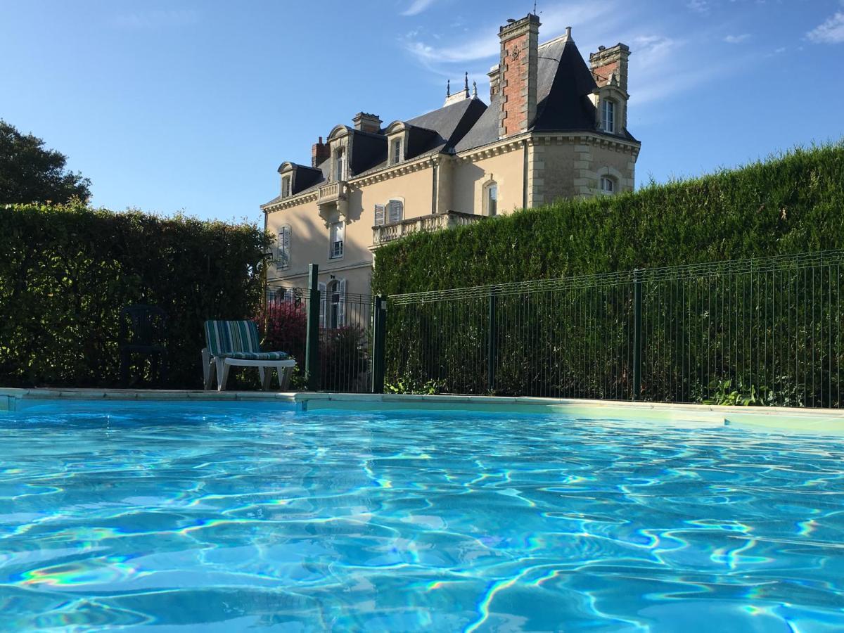 Chateau Vary Jarzé Buitenkant foto