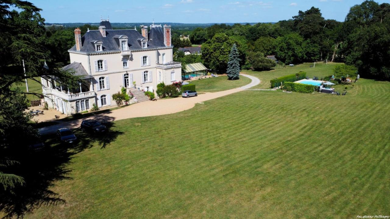 Chateau Vary Jarzé Buitenkant foto